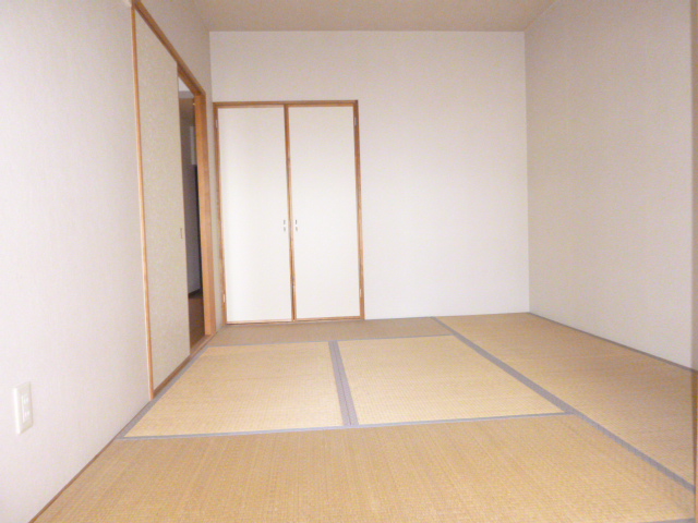 Living and room.  ◆ Japanese-style room ◆