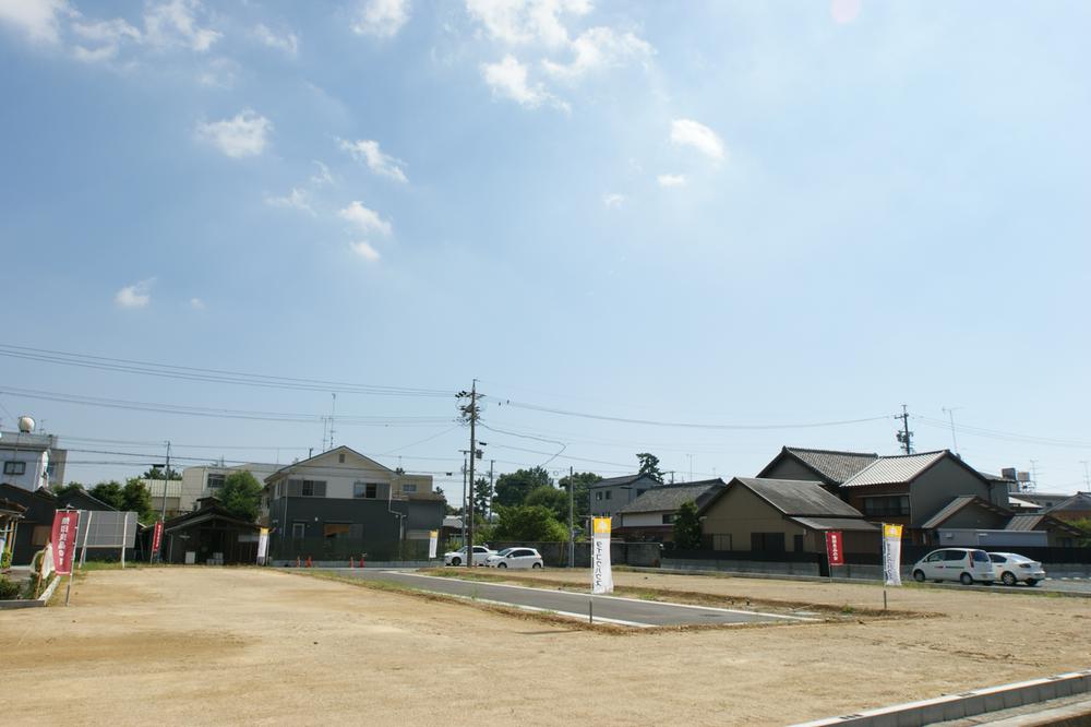 Local land photo. Beautiful land in the pre-construction.