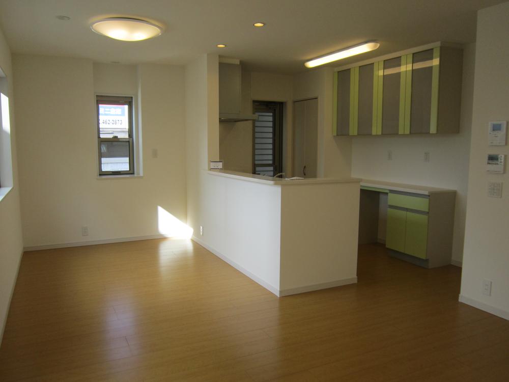 Living. Indoor shooting You can preview Please feel free to contact us