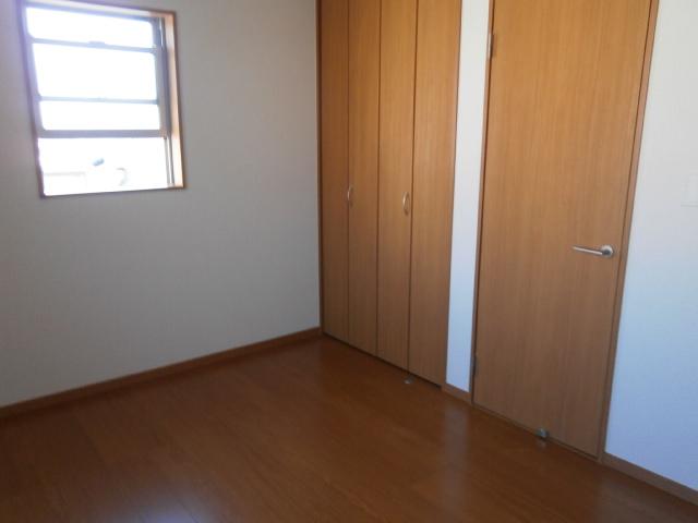 Other introspection. Indoor (December 2013) captured the second floor Western-style