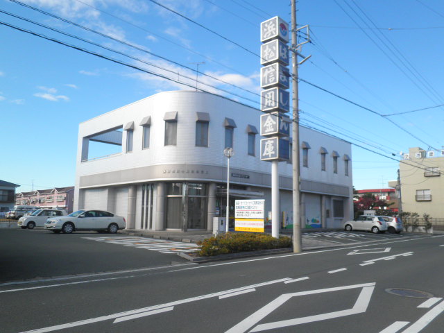 Bank. Hamamatsushin'yokinko draft horse 540m to the branch (Bank)