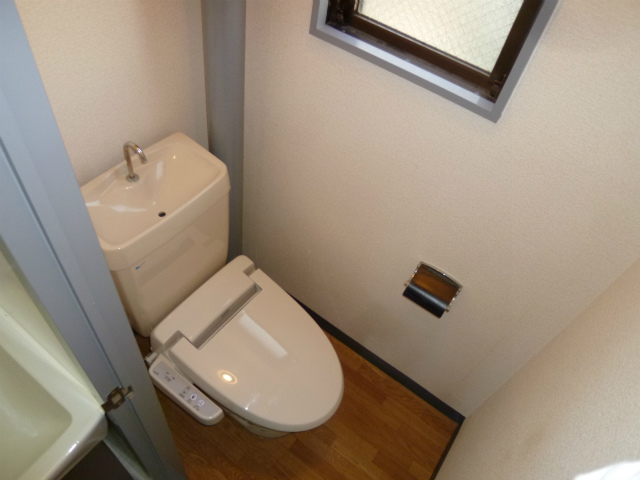 Toilet