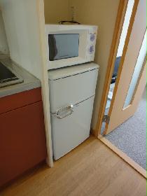 Kitchen. refrigerator ・ microwave