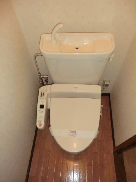 Toilet