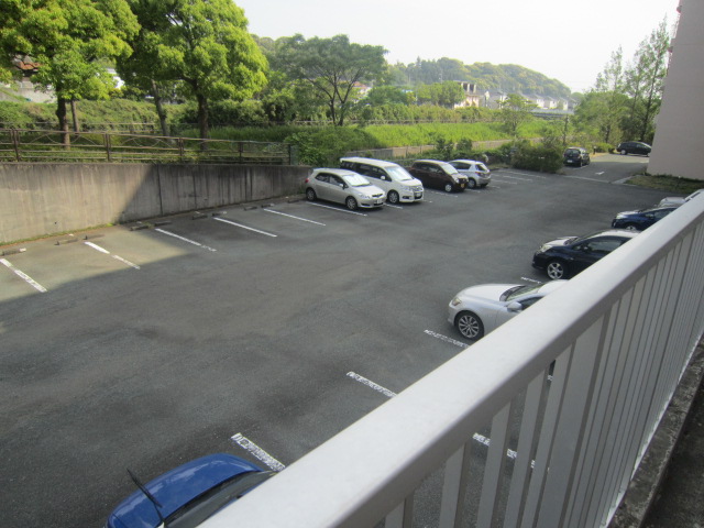 Parking lot