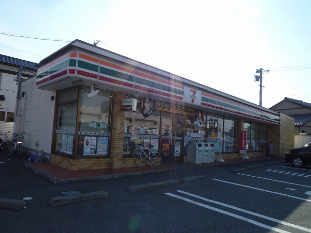 Convenience store. seven Eleven  740m to Hamamatsu Nunohashi 2-chome (convenience store)