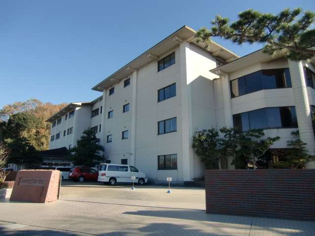 Junior high school. 1269m to the Hamamatsu Municipal Tomizuka junior high school (junior high school)