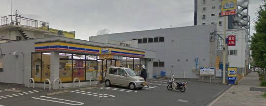 Convenience store. MINISTOP up (convenience store) 384m