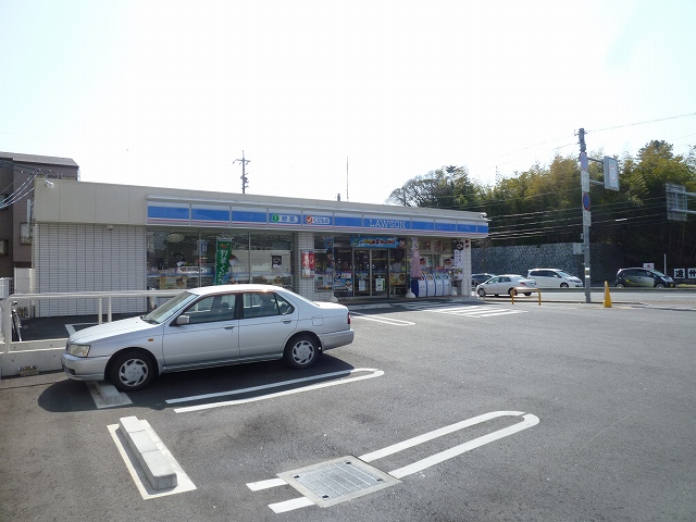 Convenience store. 320m until Lawson Hamamatsu Nakazawa store (convenience store)