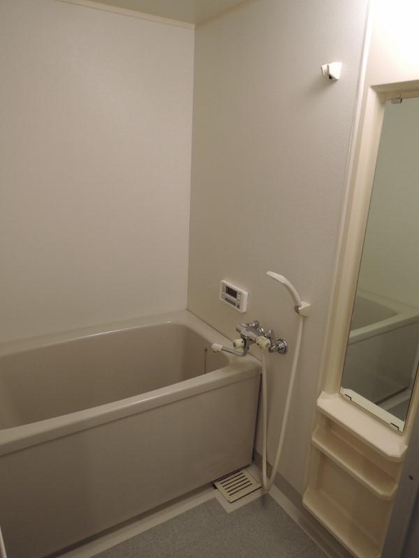 Bathroom. Is settled cleaning (^ - ^)
