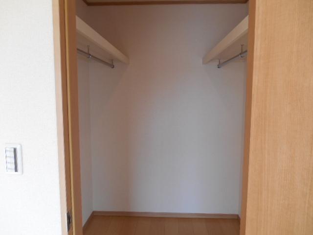 Receipt. Indoor (11 May 2013) Shooting