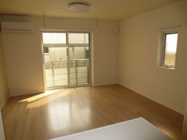 Living and room