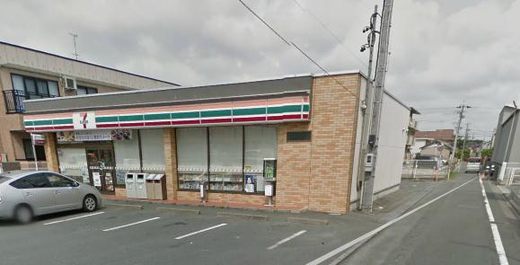 Convenience store. 391m to Seven-Eleven (convenience store)