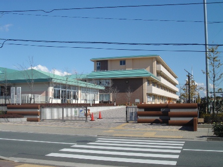 Primary school. 317m to the Hamamatsu Municipal Taiheidai elementary school (elementary school)