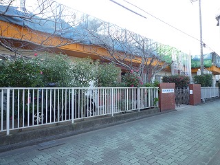kindergarten ・ Nursery. The first nursery school (kindergarten ・ 184m to the nursery)