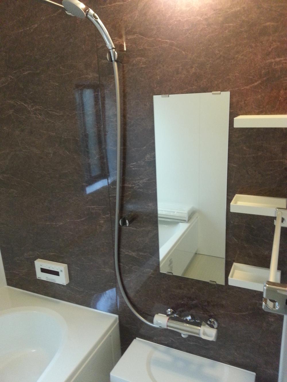 Bathroom. 1 pyeong type bathroom ◎ with eco full shower