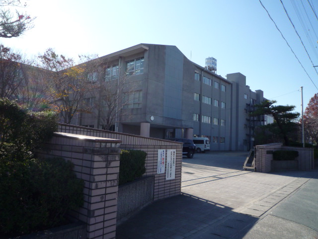 Junior high school. Koto 900m until junior high school (junior high school)