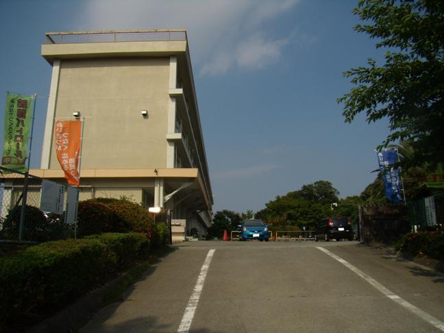 Primary school. 1369m to the Hamamatsu Municipal Wachi Elementary School