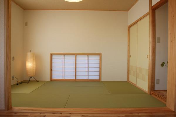 Non-living room. Japanese-style room from the living room