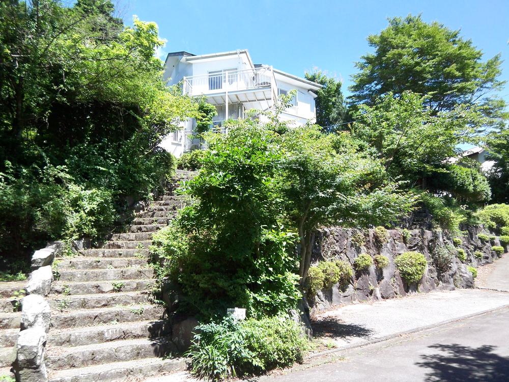 Local appearance photo. A hill overlooking the sea