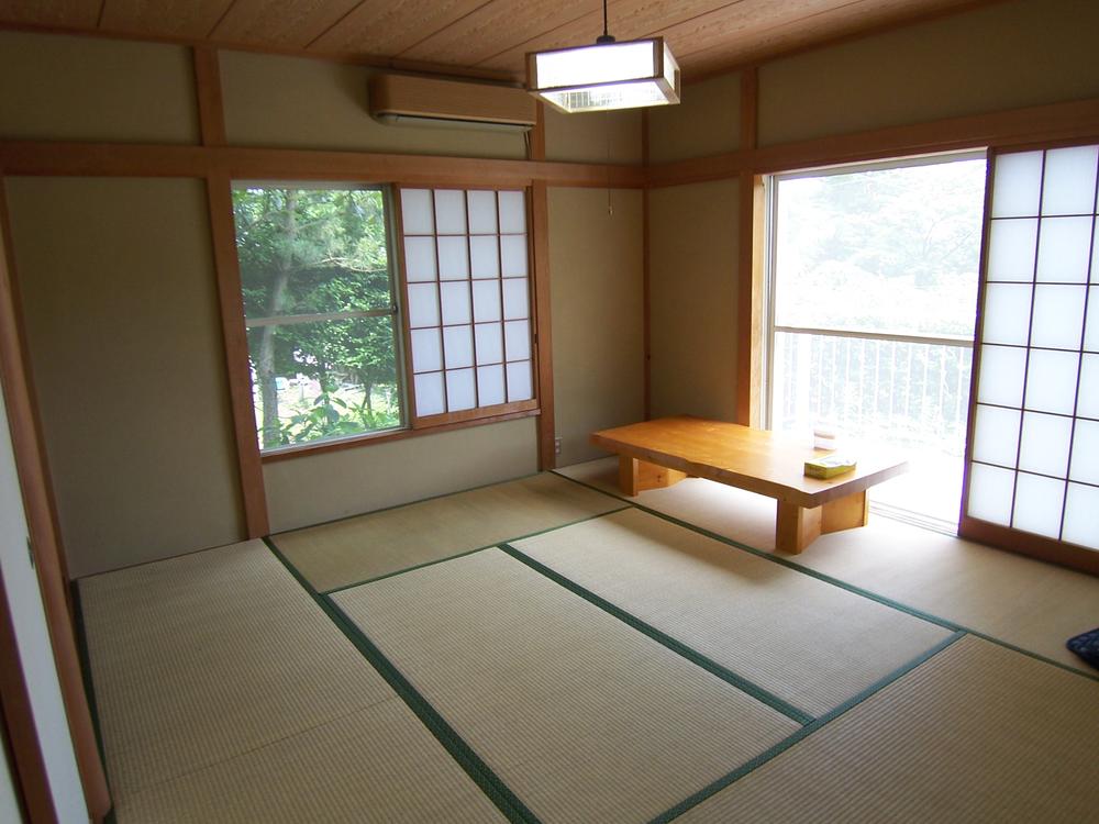 Non-living room. First floor Japanese-style room 8 quires