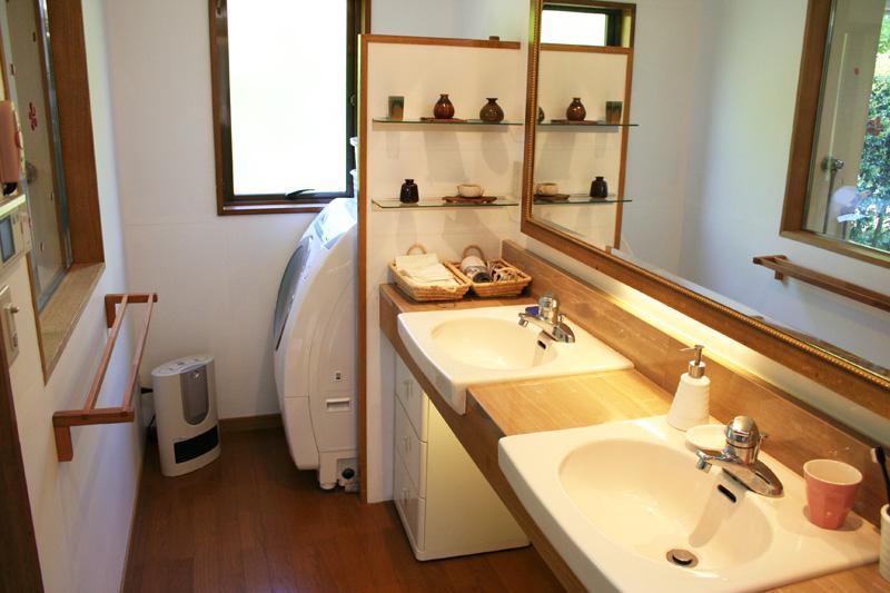 Wash basin, toilet. First floor lavatory