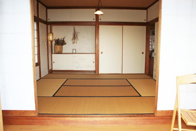 Non-living room. The second floor of a Japanese-style room 8 quires, With Hiroen