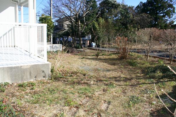 Garden. Garden spread on the south side