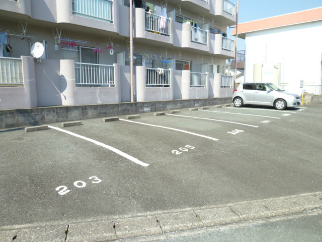 Parking lot