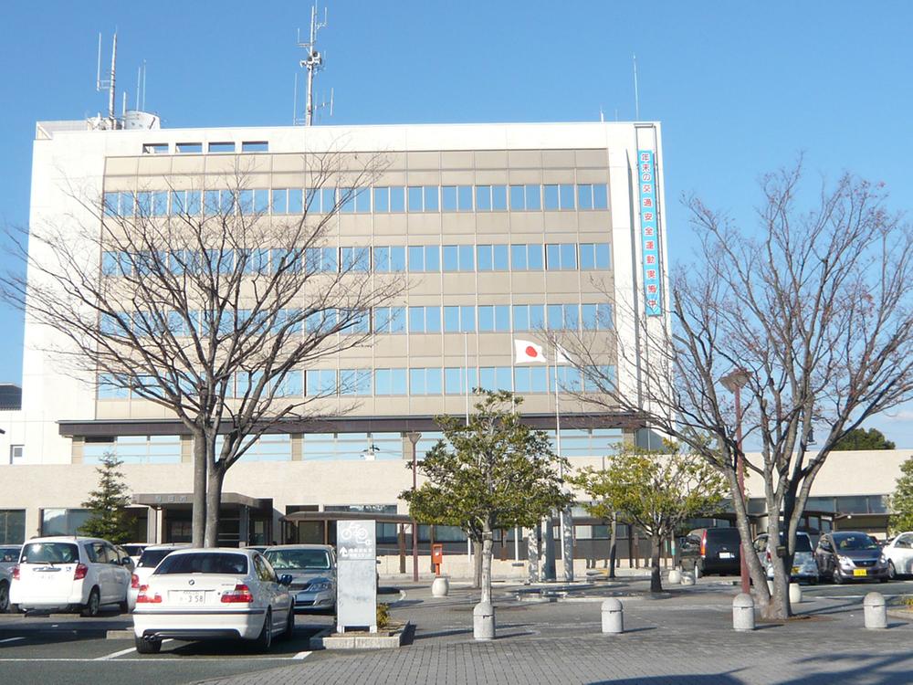Government office. Iwata 2052m to city hall