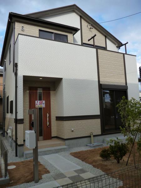 Local appearance photo