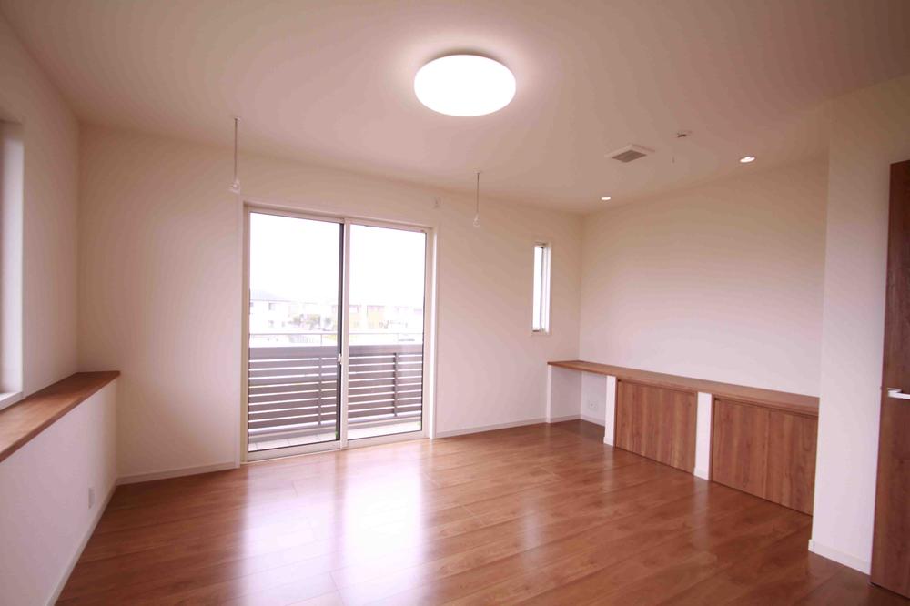 Non-living room. Indoor (10 May 2013) Shooting