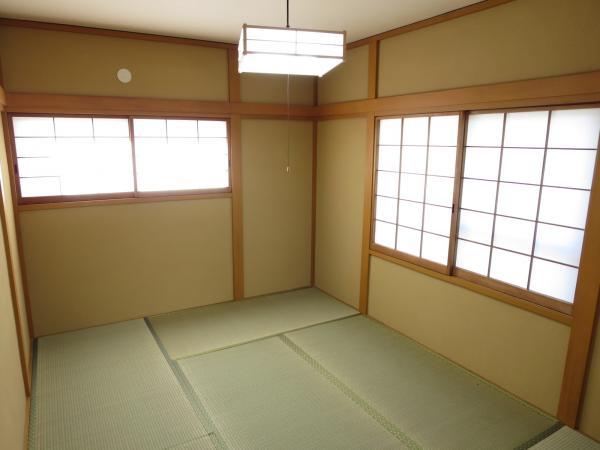 Non-living room. How will be on the second floor Japanese-style room is the master bedroom of the calm atmosphere