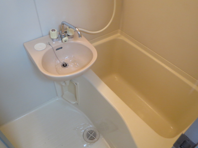 Bath. bathroom ・ Wash basin