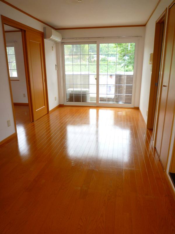 Living and room