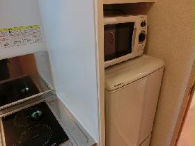 Kitchen. microwave ・ refrigerator