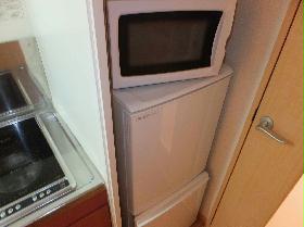 Kitchen. microwave ・ refrigerator