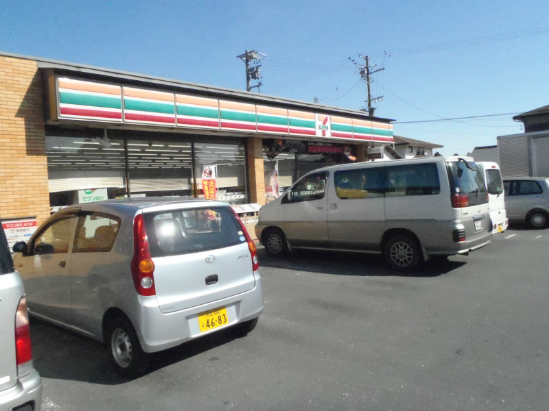 Convenience store. Seven-Eleven Kakegawa Chukata store up (convenience store) 2082m