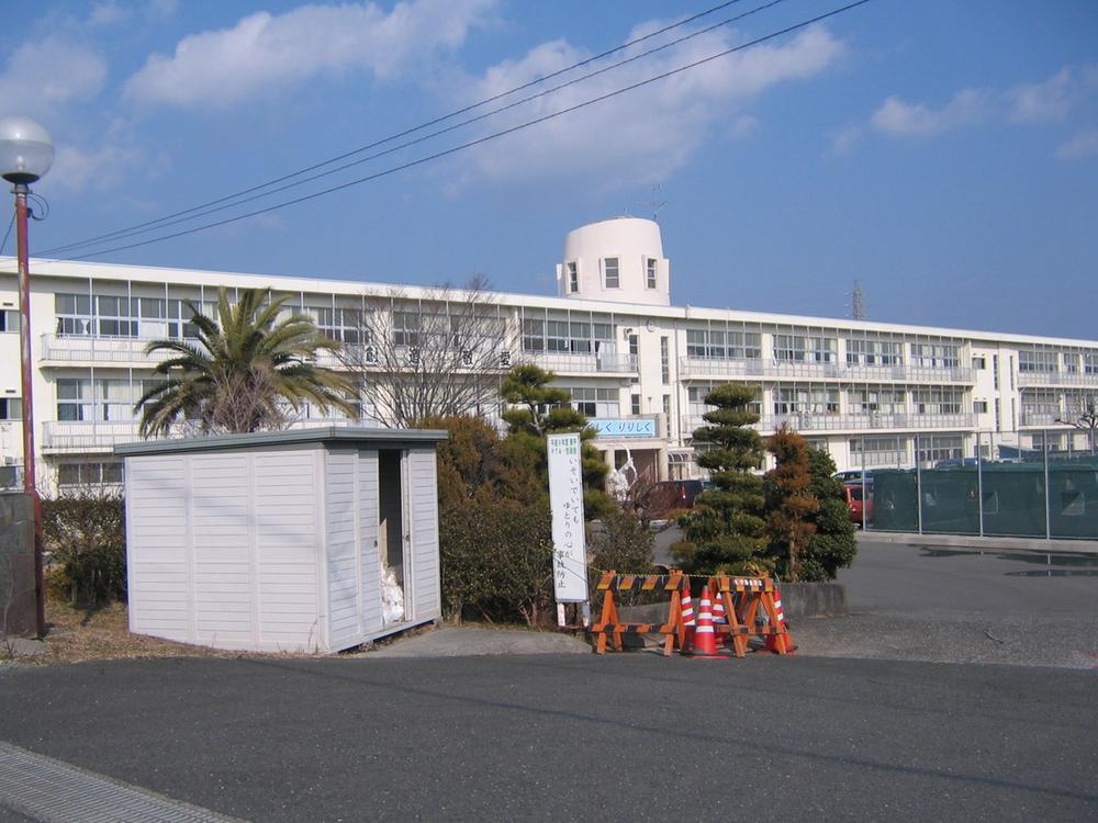 Junior high school. Kakegawa until City East Junior High School 1979m