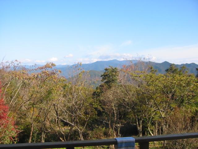 View photos from the dwelling unit. View the mountains spread from the wood deck! ! 