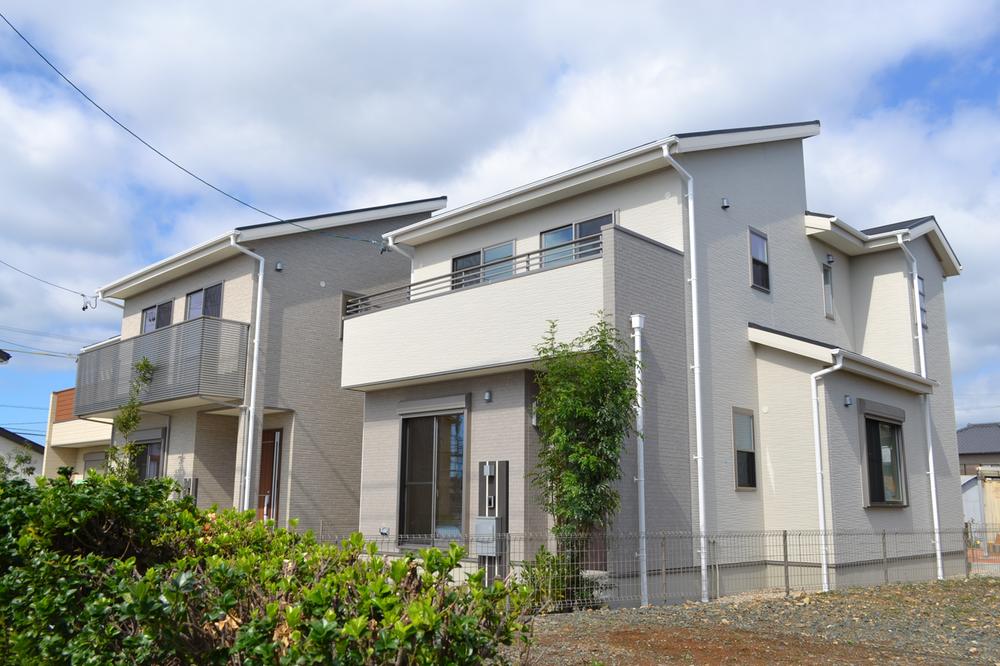 Sale already cityscape photo. Local (10 May 2013) Shooting