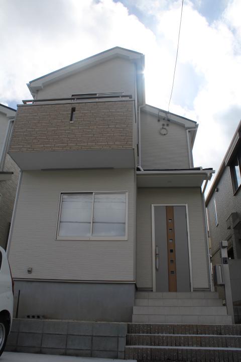 Local appearance photo. 1 Building Photos