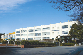 Junior high school. Kosai 1060m to stand new house junior high school