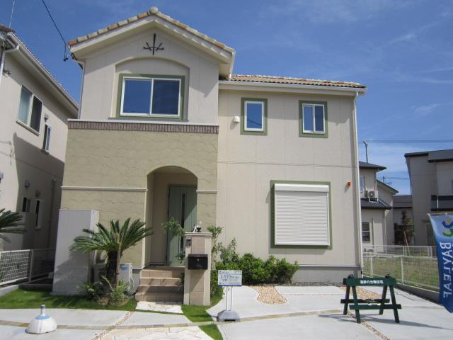 Local appearance photo. 11-8 compartment 