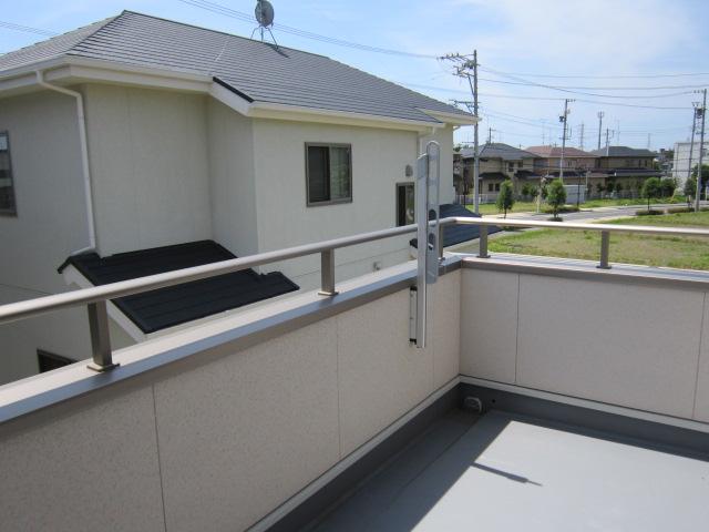 Other. 15-11 compartment balcony