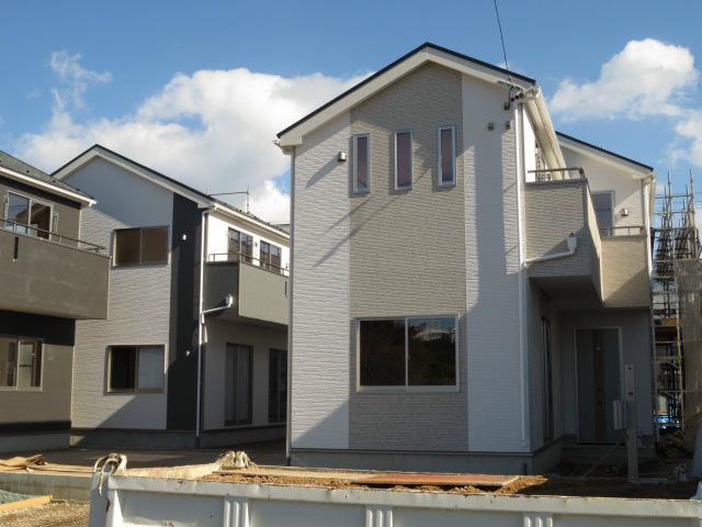 Local appearance photo. Building appearance