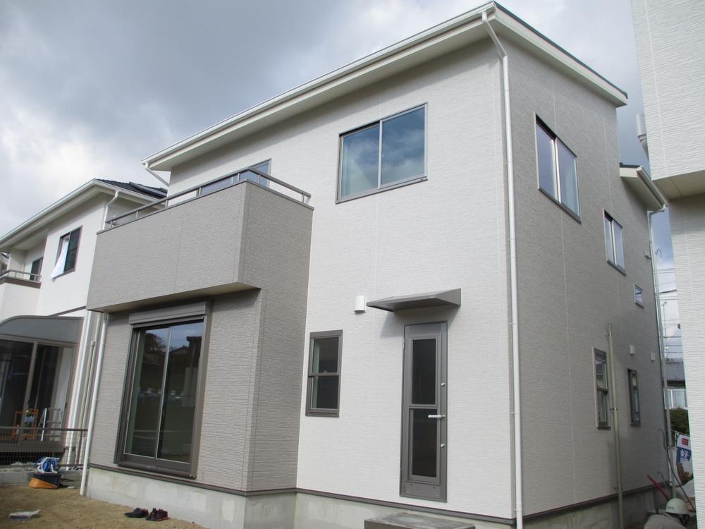 Local appearance photo. (4 Building) You can preview Turnkey