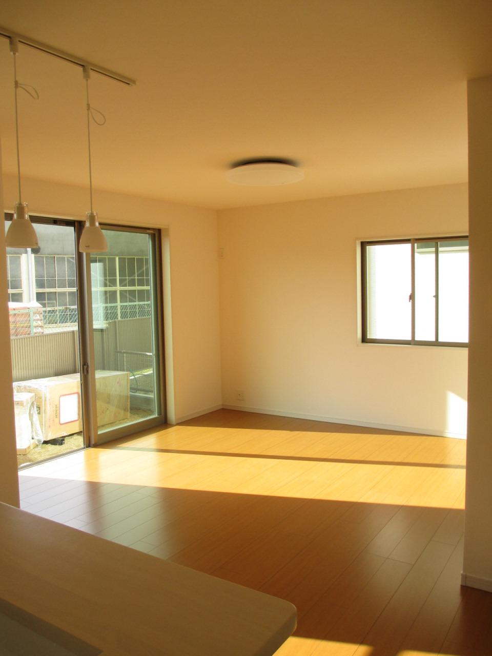 Living. Indoor shooting No.4