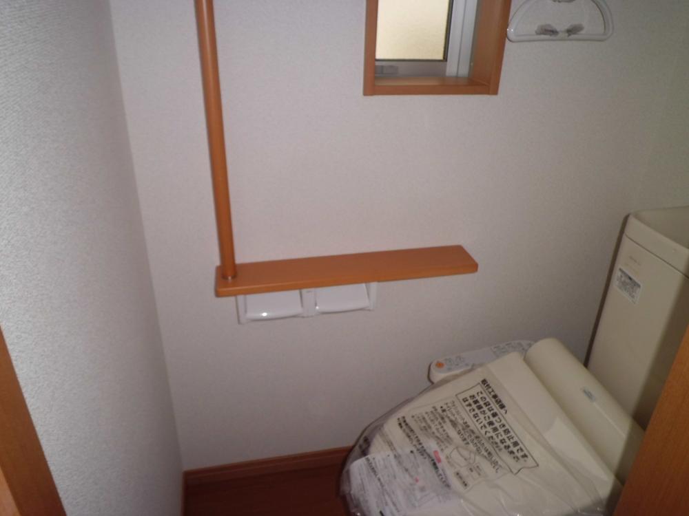 Toilet. Local (10 May 2013) Shooting