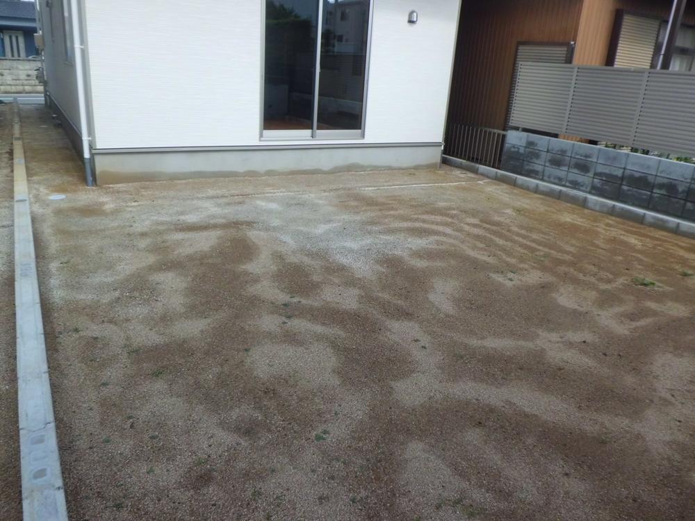 Garden. Local (10 May 2013) Shooting